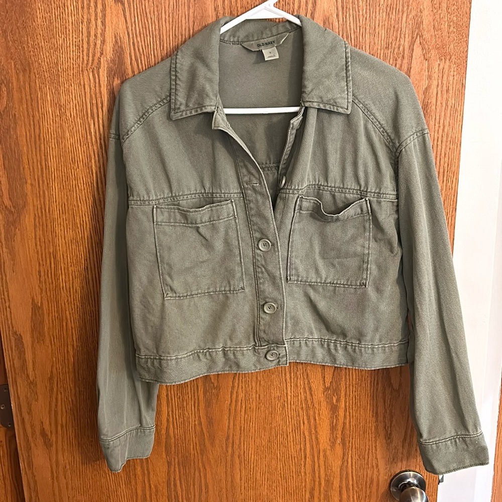 Old Navy Women’s Size Small Olive Crop Utility Jacket